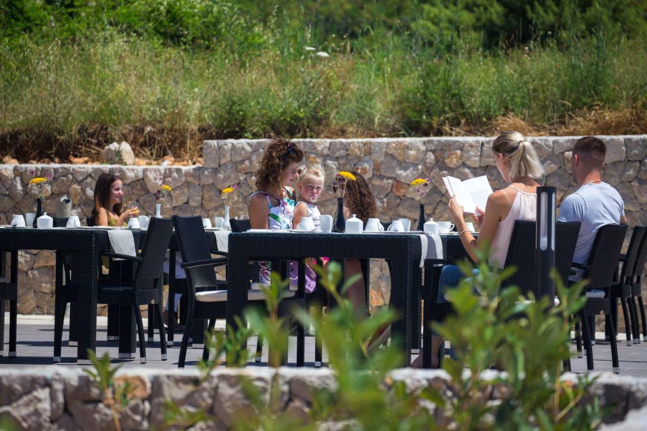 B&B Villa Maris Punat Exterior foto